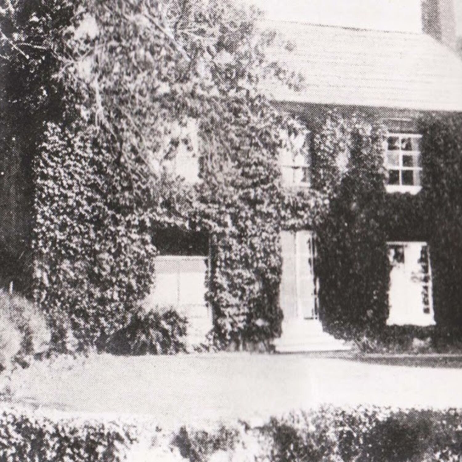 #caption-344 Warren Farm House