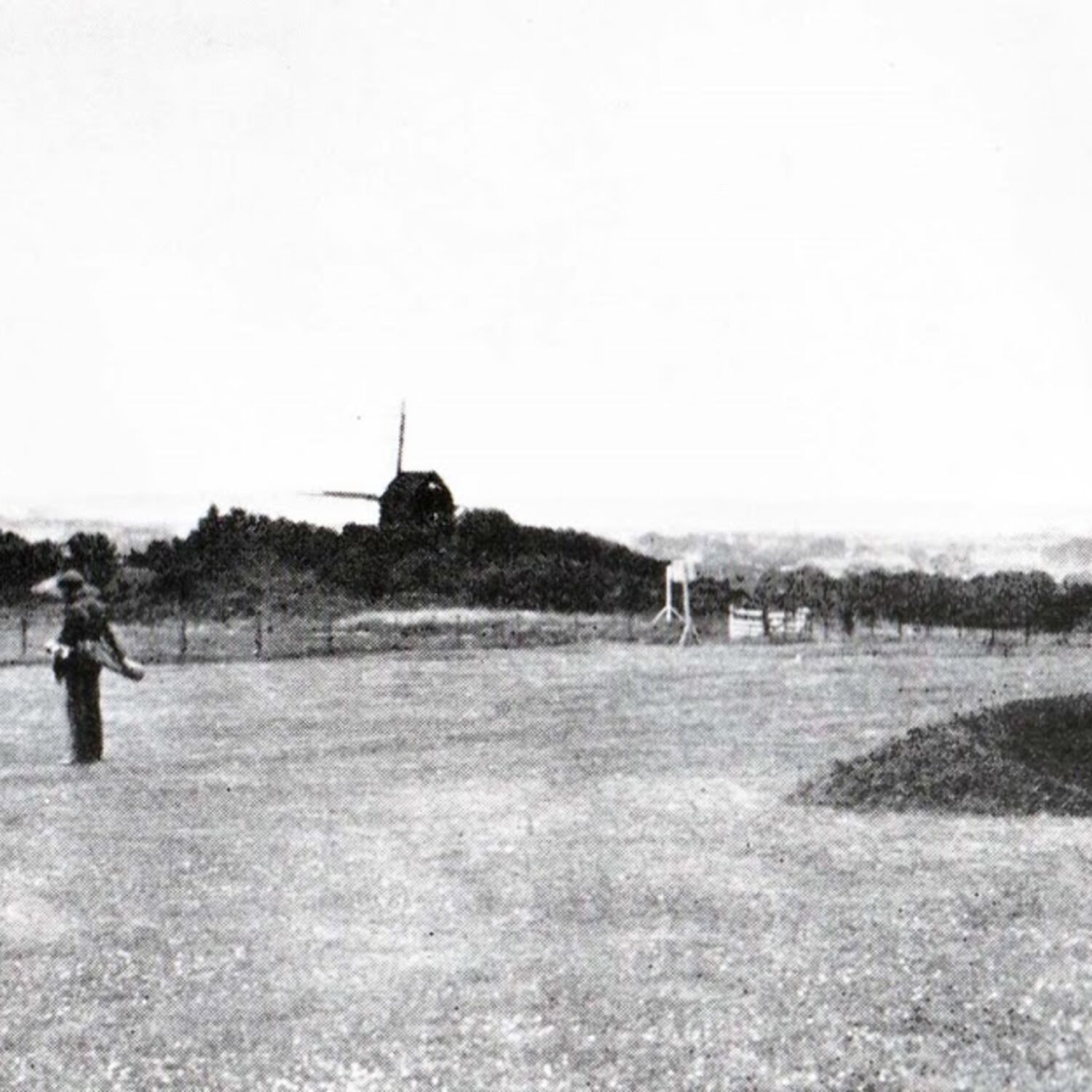 #caption-370 Today it would be the 16th green lower. The Broadwater Windmill can be seen in the background. c1909